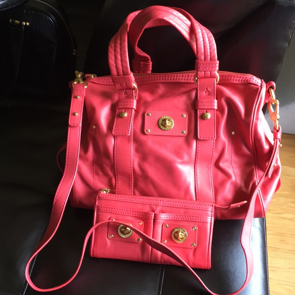 Authentic Marc Jacob purse with matching wallet